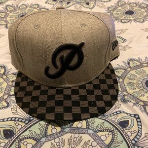 Primitive New Era 9Fifty Snapback Cap EUC